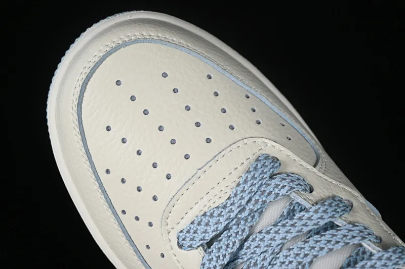 All categories Nk Air Force 1 Air Force series Nk Air Force 1 Mid Air Force mid-top Nk Air Force 1'07 Mid sky blue pearlescent small hook Air Force One mid-top casual sneakers SG2356-802